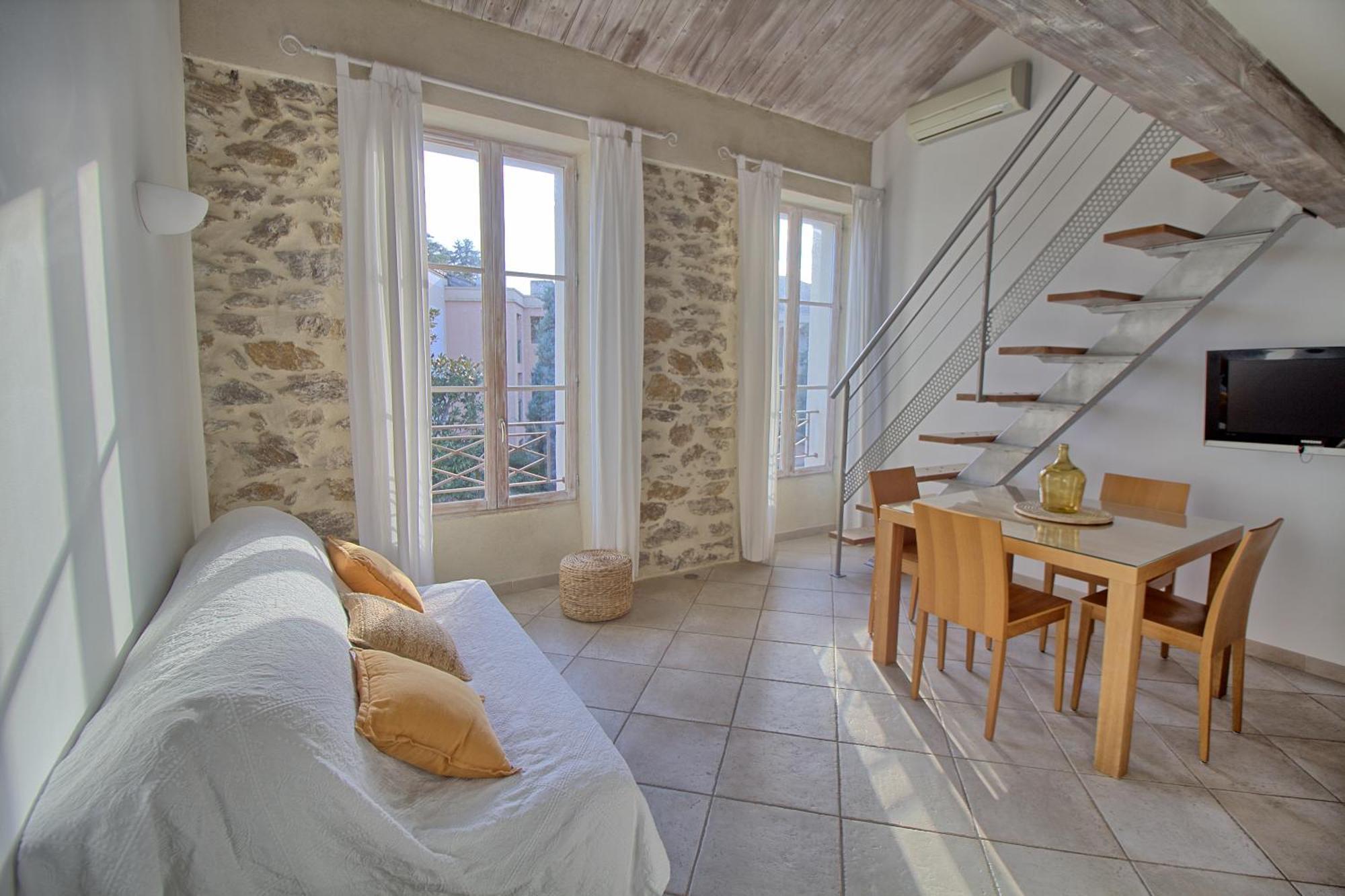 Апартаменты La Bastide Du Soleil Канны Экстерьер фото